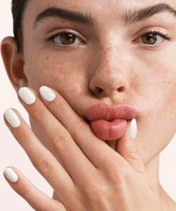 Pink Gellac - Coco White - Gellak - Vegan - Wit - Creamy Finish - 15 Ml 8 Pink Gellac - Coco White - Gellak - Vegan - Wit - Creamy Finish - 15 Ml -Cosmetica Promotiewinkel 1000x1200 7