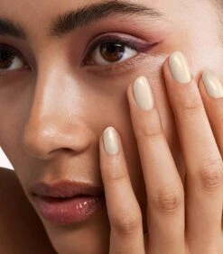 Pink Gellac - Magic Pearl - Gellak - Vegan - Wit - Glanzend - 15ml -Cosmetica Promotiewinkel 1050x1200 21