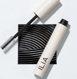 ILIA Beauty - Mascara After Midnight 16 ILIA Beauty - Mascara After Midnight -Cosmetica Promotiewinkel 1168x1200
