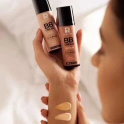 BYROKKO - Magic BB Cream - Medium - Foundation En Cremé In 1 - Voor Alle Huidtypes - 30 ML 9 BYROKKO - Magic BB Cream - Medium - Foundation En Cremé In 1 - Voor Alle Huidtypes - 30 ML -Cosmetica Promotiewinkel 1197x1200 4