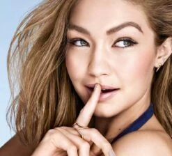 Maybelline Dream Bright Creamy - 10 Fair - Concealer -Cosmetica Promotiewinkel 1200x1086 1