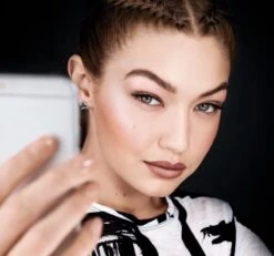 Maybelline Master Camo Concealer Palette - 1 Light 13 Maybelline Master Camo Concealer Palette - 1 Light -Cosmetica Promotiewinkel 1200x1120