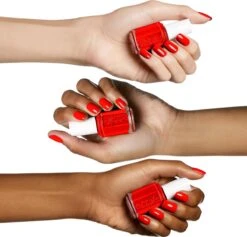 Essie Fifth Avenue 64 - Rood - Nagellak -Cosmetica Promotiewinkel 1200x1152 3