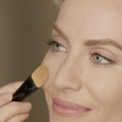 Max Factor Radiant Lift FD - 47 Nude 18 Max Factor Radiant Lift FD - 47 Nude -Cosmetica Promotiewinkel 1200x1200 106