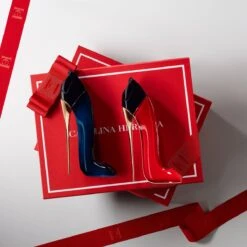 Carolina Herrera - Very Good Girl EDP 80 Ml 35 Carolina Herrera - Very Good Girl EDP 80 Ml -Cosmetica Promotiewinkel 1200x1200 1218