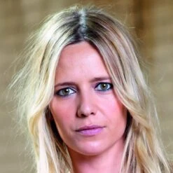 Rimmel London Match Perfection Foundation 301 Warm Honey -Cosmetica Promotiewinkel 1200x1200 20