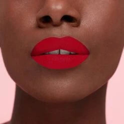 L’Oréal Paris Les Macarons Langhoudende Matte Lipstick - 832 Strawberry Sauvage - Roze - 6,7 Ml -Cosmetica Promotiewinkel 1200x1200 245