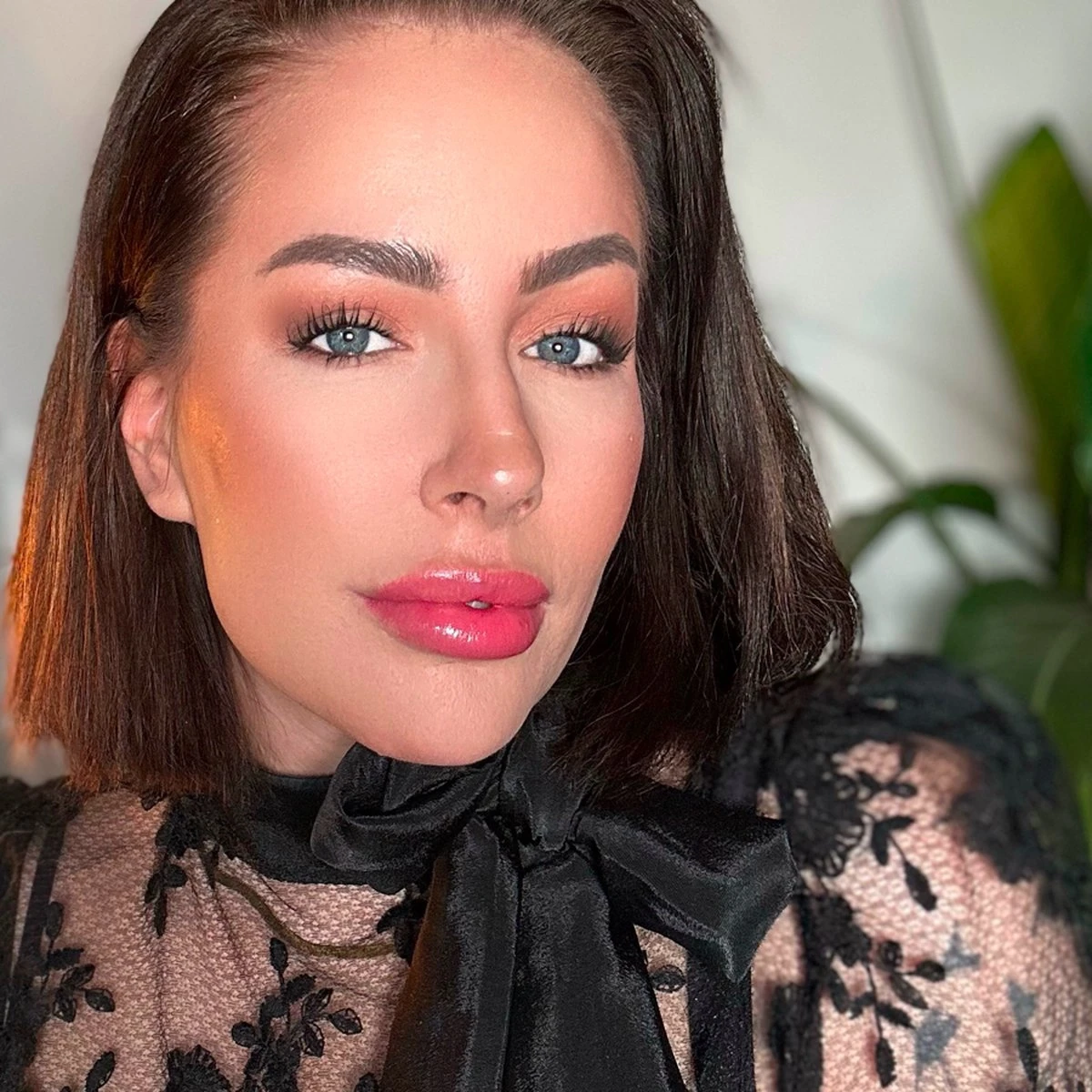 PAVÈZ NUDE COLLECTION ORGANIC LIPSTICK Samples: Nude, Sunkissed & Coral Flair 5 PAVÈZ NUDE COLLECTION ORGANIC LIPSTICK Samples: Nude, Sunkissed & Coral Flair - Afbeelding 3