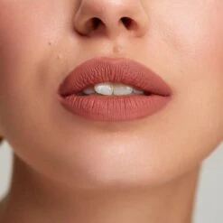 OK Beauty Long-Wear Waterproof Creamy Soft Lip Liner Pencil In Trendy Colors (FOXY) -Cosmetica Promotiewinkel 1200x1200 414