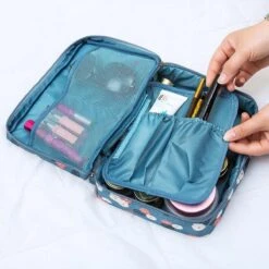 Merkloos Reis Toilet Bag Make Up Organizer - Toillettas - Cosmetica Etui - Travel Organizer - Reisartikelen - Reizen Accessoires -Cosmetica Promotiewinkel 1200x1200 459