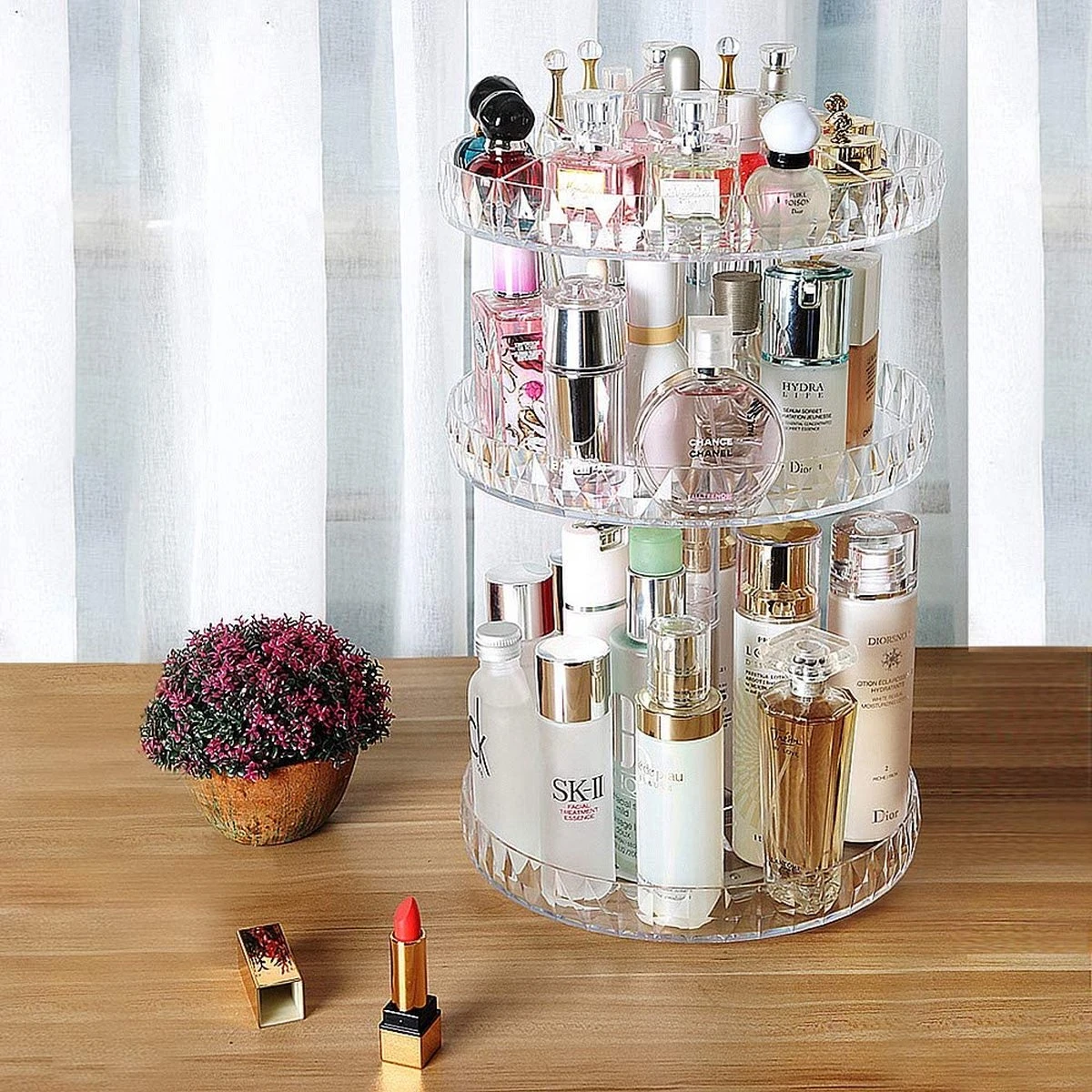 TRIXES Make Up Organizer - 360 Graden Cosmetica-organizer - 3-laags, Heldere Acrylstandaard - Draaibaar Display Met Kristallen Design - Voor Shampoo, Conditioner, Parfum, Lippenstift En Nog Veel Meer 4 TRIXES Make Up Organizer - 360 Graden Cosmetica-organizer - 3-laags, Heldere Acrylstandaard - Draaibaar Display Met Kristallen Design - Voor Shampoo, Conditioner, Parfum, Lippenstift En Nog Veel Meer - Afbeelding 2