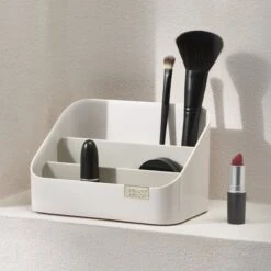 Joseph Joseph Make-up Display - Beige - Sorteervakken -Cosmetica Promotiewinkel 1200x1200 558