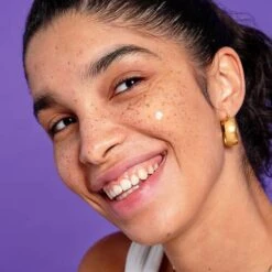 NYX Professional Makeup - Honey Dew Me Up Primer 24 NYX Professional Makeup - Honey Dew Me Up Primer -Cosmetica Promotiewinkel 1200x1200 71