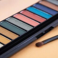 Rimmel London Magnif’Eyes Oogschaduw - 9 Jewel Rocks Edition 12 Rimmel London Magnif’Eyes Oogschaduw - 9 Jewel Rocks Edition -Cosmetica Promotiewinkel 1200x1200 885