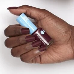 Rimmel London KIND & FREE Vegan Nagellak - 157 Berry Opulence -Cosmetica Promotiewinkel 1200x1200 977