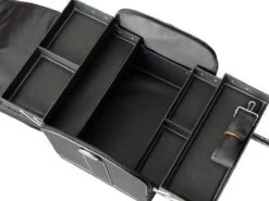 Praktische Handkoffer - Mat Zwart - Make-up, Nagel, Visagie Beautycase - Lichtgewicht - Met Draagriem -Cosmetica Promotiewinkel 1200x900 2