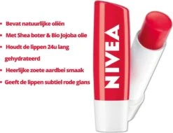 Nivea - Labello Strawberry Shine Lippenbalsem - 5,5 Ml Stick - Lipbalsem - Lipbalm - Lipverzorging - Verrijkt Met Shea Boter En Bio Jojoba Olie -Cosmetica Promotiewinkel 1200x922