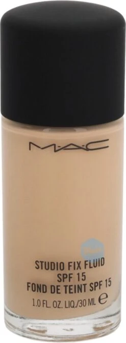 MAC Cosmetics Studio Fix Fluid Foundation - NC15 -Cosmetica Promotiewinkel 442x1200