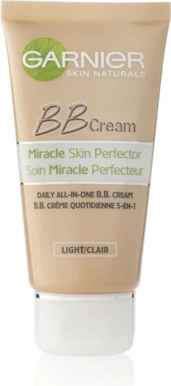 Garnier SkinActive - BB Cream Classic Light 5-in-1 Dagverzorging - 50ml - Getinte Dagcrème -Cosmetica Promotiewinkel 531x1200 1