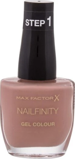 Max Factor Nailfinity Gel Colour Nagellak - 200 The Icon 11 Max Factor Nailfinity Gel Colour Nagellak - 200 The Icon -Cosmetica Promotiewinkel 569x1200 6