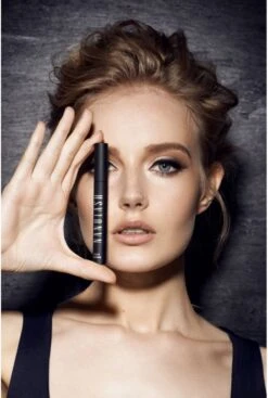 Nanolash Wimperserum 22 Nanolash Wimperserum -Cosmetica Promotiewinkel 807x1200 7