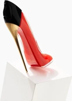 Carolina Herrera - Very Good Girl EDP 80 Ml 23 Carolina Herrera - Very Good Girl EDP 80 Ml -Cosmetica Promotiewinkel 853x1200