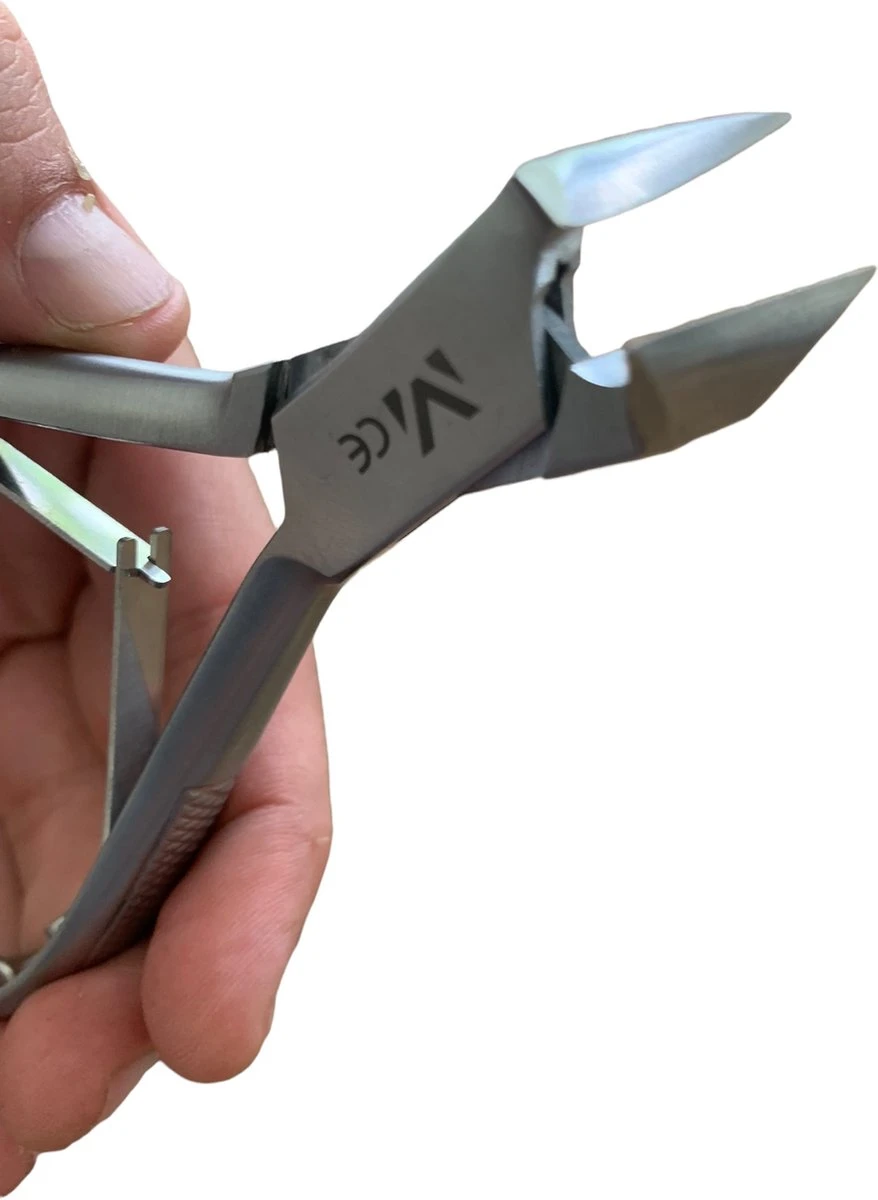 Medies - Premium Kopknipper | Nageltang | Nagelknipper | Dwarssnittang | Kopkniptang | Nageltang Voor Ingegroeide Nagels | Nageltang Voor Kalknagels | Nageltang Voor Harde Teennagels - 14 Cm Met Gratis Kunstlederen Etui 8 Medies - Premium Kopknipper | Nageltang | Nagelknipper | Dwarssnittang | Kopkniptang | Nageltang Voor Ingegroeide Nagels | Nageltang Voor Kalknagels | Nageltang Voor Harde Teennagels - 14 Cm Met Gratis Kunstlederen Etui - Afbeelding 6