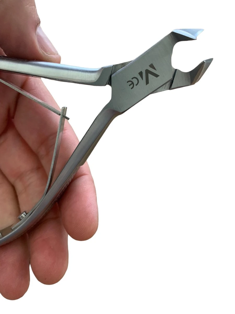 Medies - Premium Kopknipper | Nageltang | Nagelknipper | Dwarssnittang | Kopkniptang | Nageltang Voor Ingegroeide Nagels | Nageltang Voor Kalknagels | Nageltang Voor Harde Teennagels - 14 Cm Met Gratis Kunstlederen Etui 3 Medies - Premium Kopknipper | Nageltang | Nagelknipper | Dwarssnittang | Kopkniptang | Nageltang Voor Ingegroeide Nagels | Nageltang Voor Kalknagels | Nageltang Voor Harde Teennagels - 14 Cm Met Gratis Kunstlederen Etui