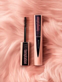 Maybelline Total Temptation Mascara - Zwart 23 Maybelline Total Temptation Mascara - Zwart -Cosmetica Promotiewinkel 900x1200 4