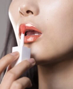 L’Oréal Paris Spa Lip Olie - 01 Jelly Peach 9 L’Oréal Paris Spa Lip Olie - 01 Jelly Peach -Cosmetica Promotiewinkel 975x1200 2