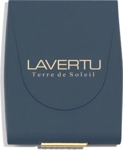 Lavertu Cosmetics - Bronzer Terre De Soleil 01 Donker - Inclusief Kwast En Spiegel - Baked Bronzer - Laat Uw Huid Ademen - Zeer Zuinig In Gebruik -Cosmetica Promotiewinkel 986x1200